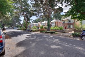 Streetview- click for photo gallery